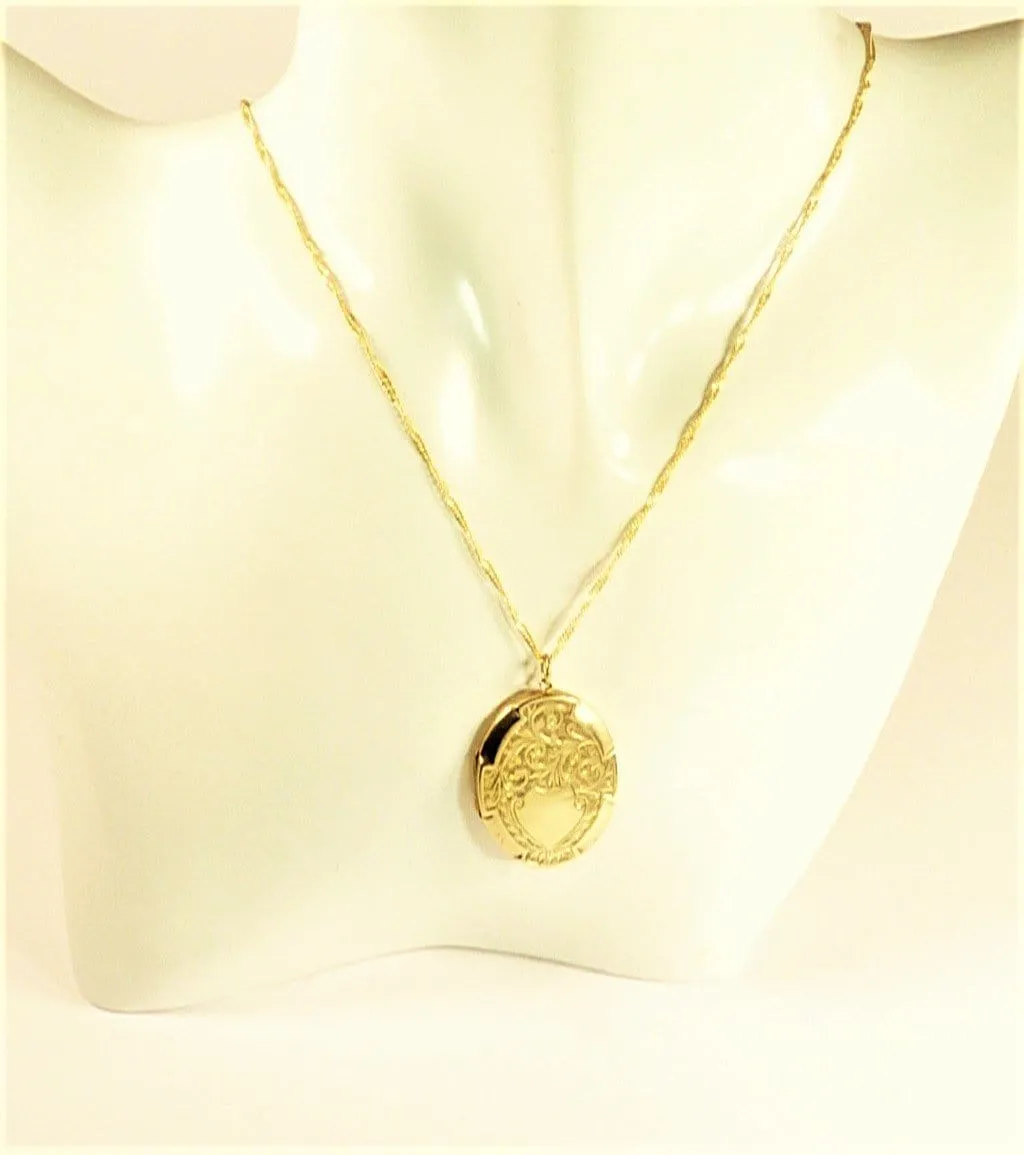 9ct Yellow Gold Antique Locket Glasgow Assayed 1910 Ornately Engraved With Elegant Necklace