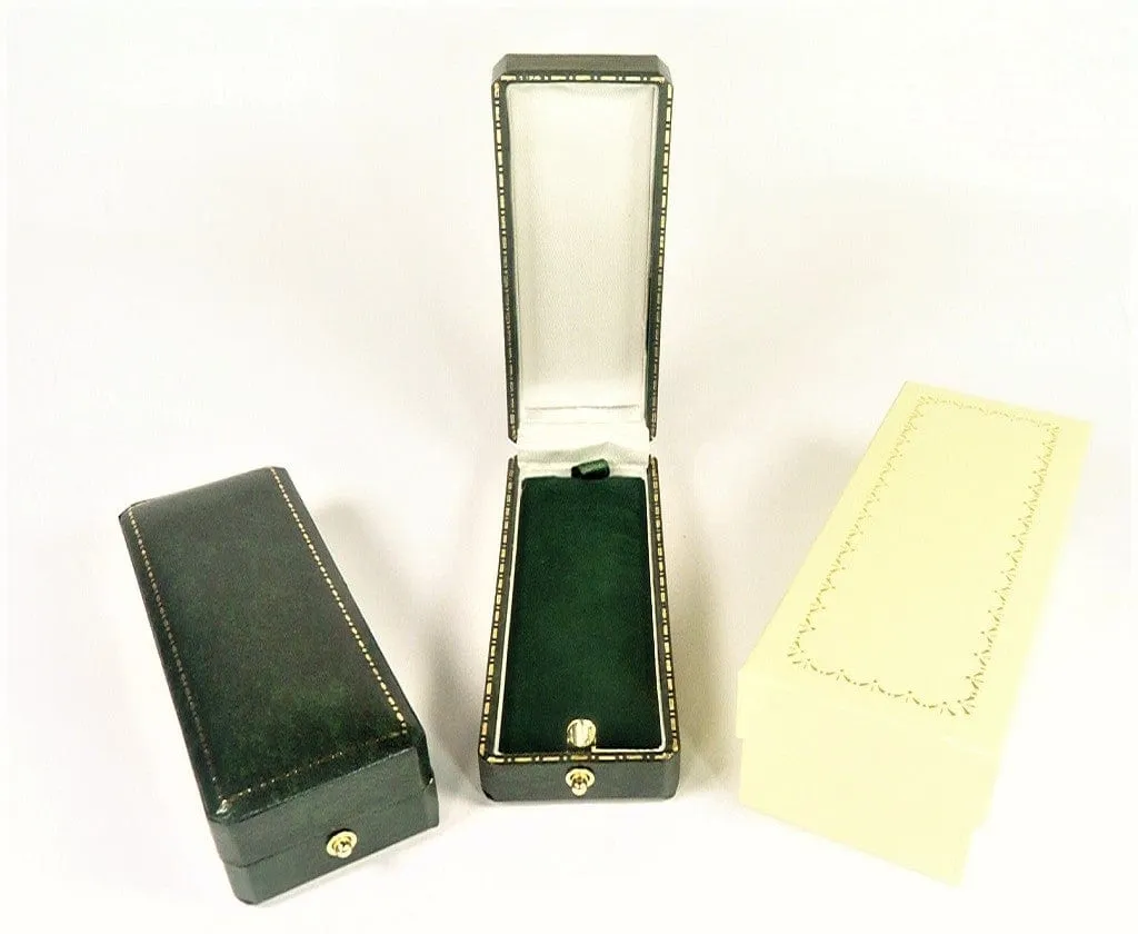 9ct Yellow Gold Antique Locket Glasgow Assayed 1910 Ornately Engraved With Elegant Necklace